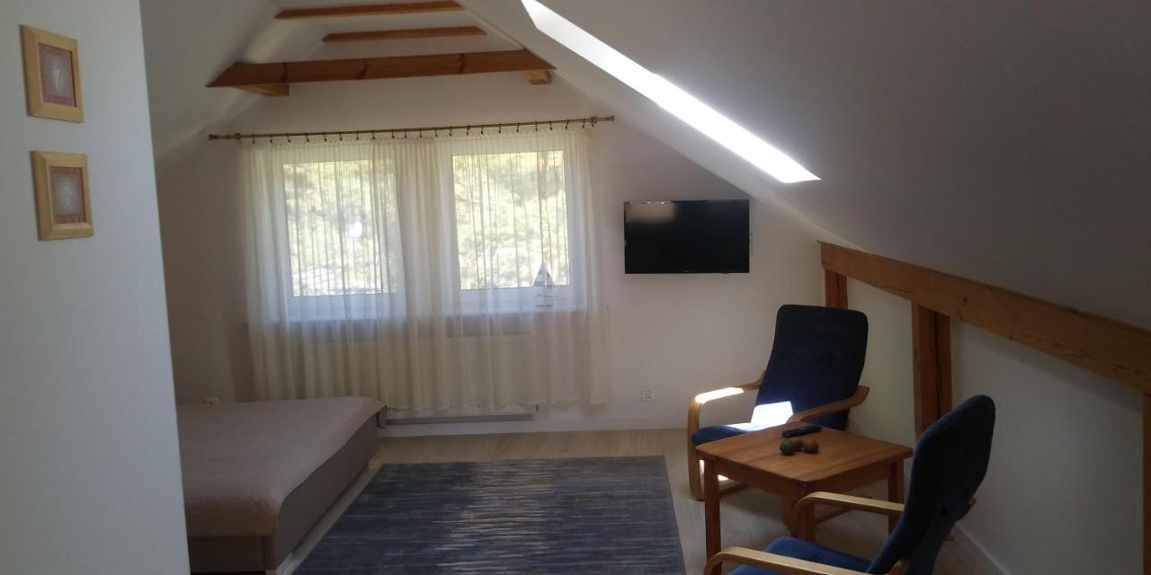 Dom Goscinny Przy Lesie Pobierowo Esterno foto
